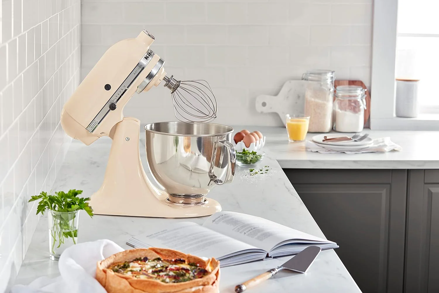 KitchenAid Artisan Series 5 Quart Tilt Head Stand Mixer