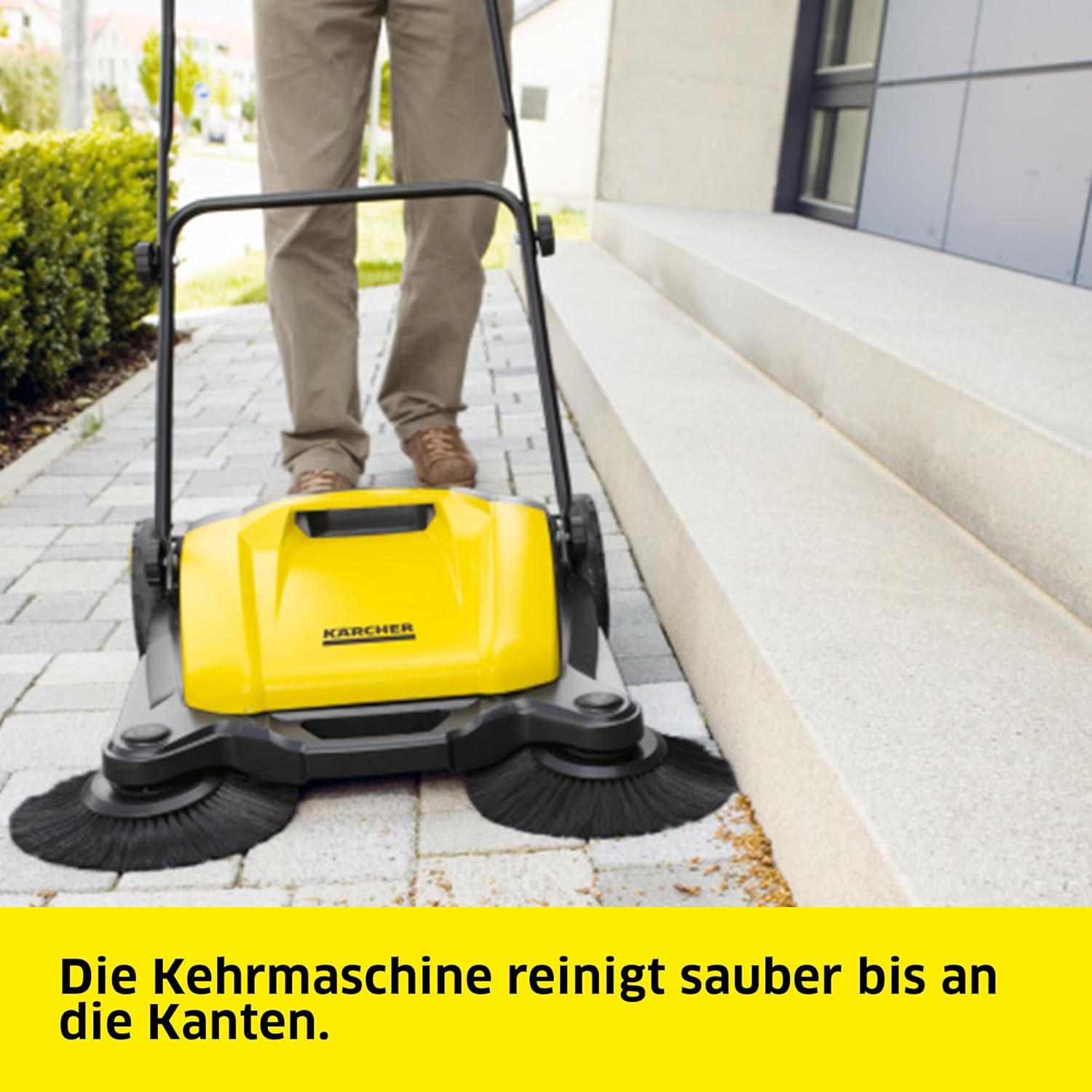 Kärcher Kehrmaschine S 3 Twin 2-in-1, Arbeitsbreite: 650 mm, bis zu 1.800 m²/h Fläche, Kehrgutbehälter: 16 l, Gewicht: 9,7 kg, 2 Seitenbesen für trockenen Schmutz, 2 Seitenbesen für feuchten Schmutz