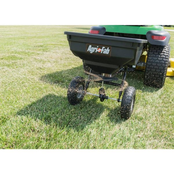 45-0530 85 lb. Tow Behind Spreader
