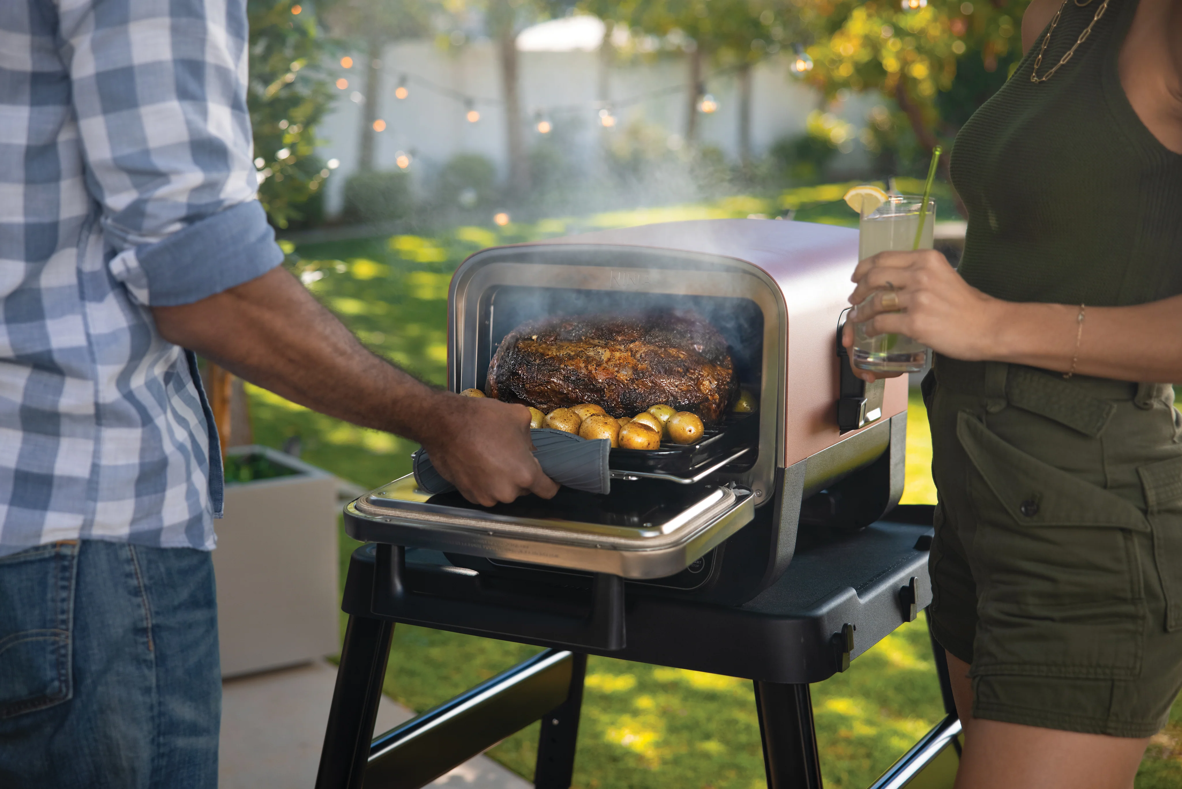 2025 Ninja Woodfire Forno elettrico da esterno OO101DE
