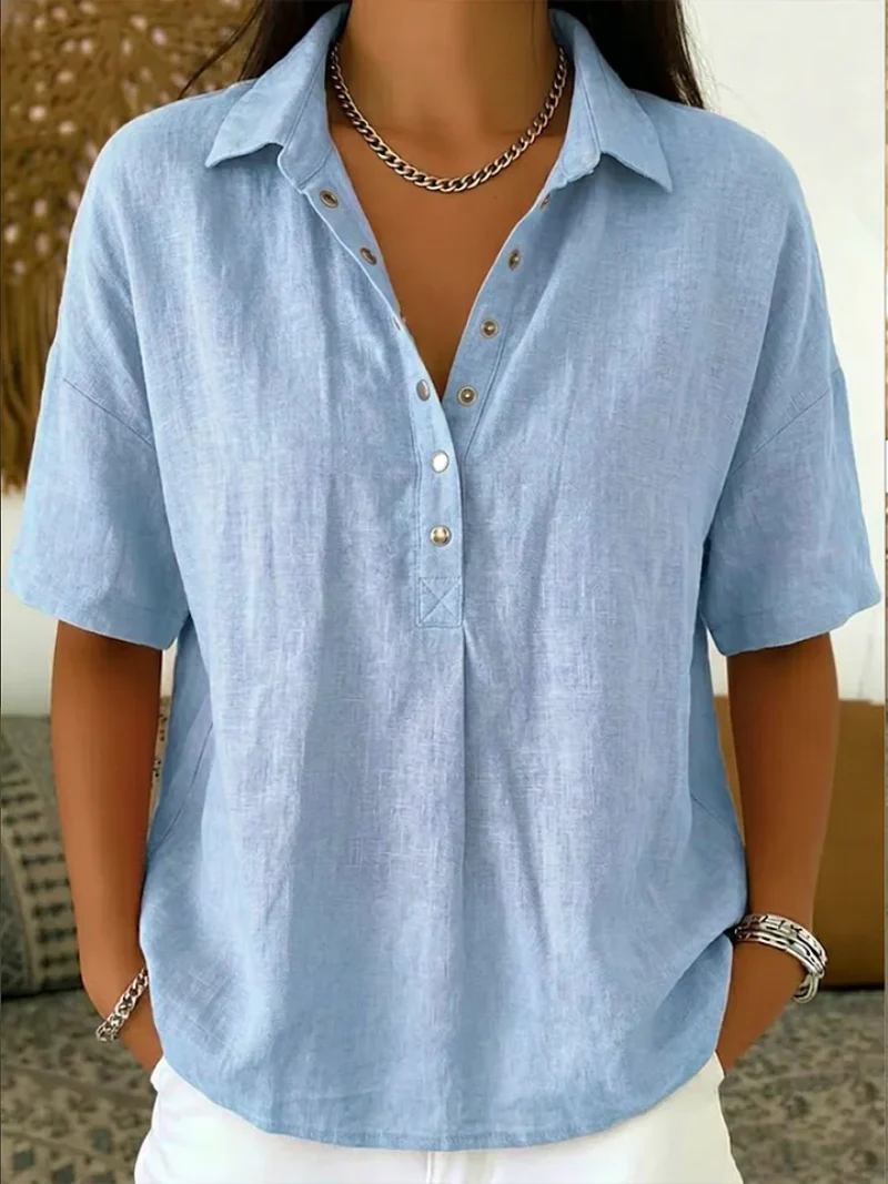 Women��s White Blouse Classic Button-Up Design