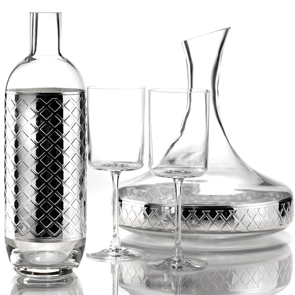 Glass Decanter, Filigrana