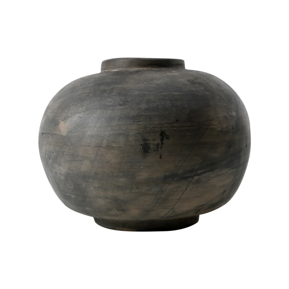 Earthy Gray Round Pot