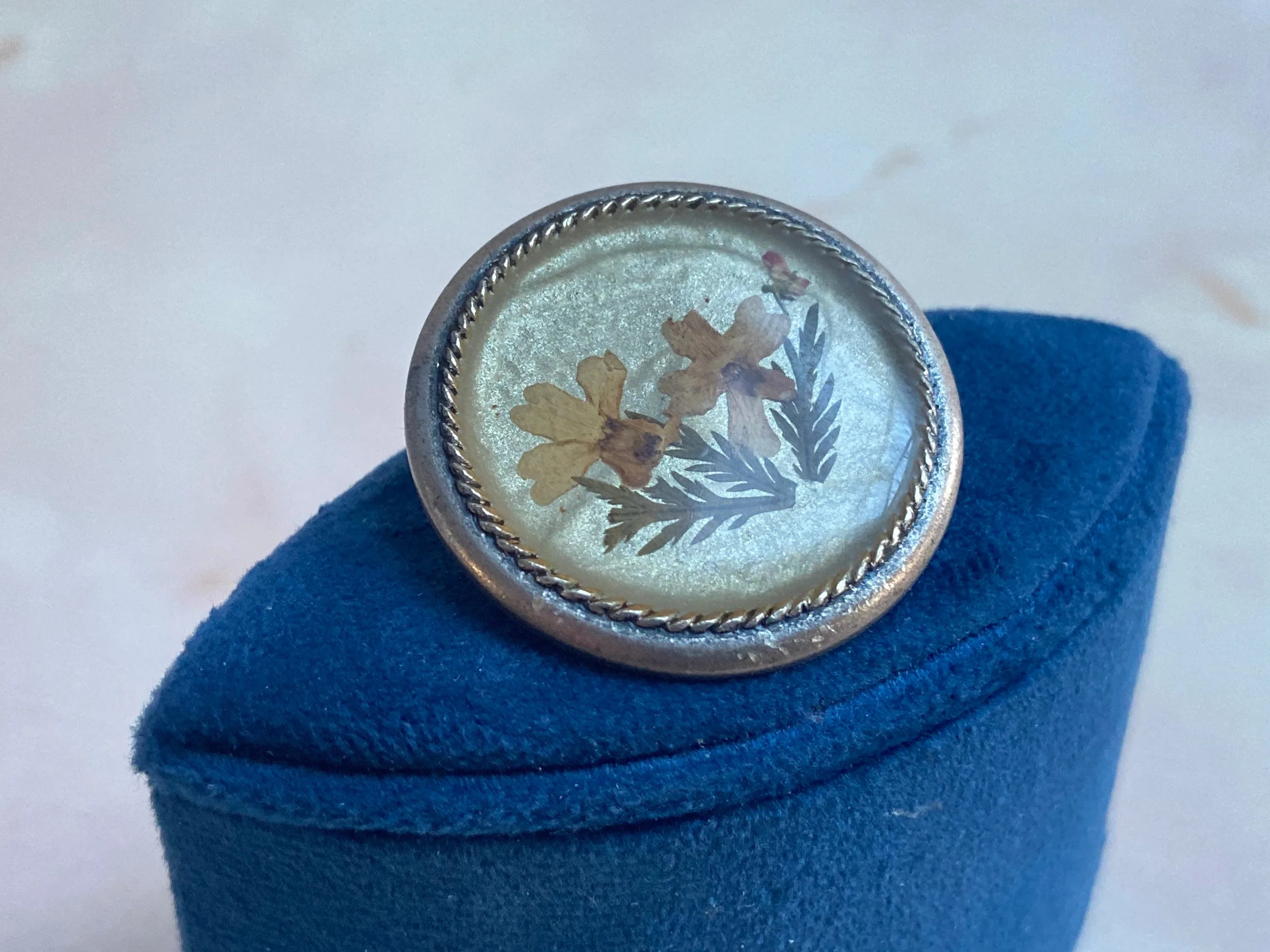 1920s Pressed Dried Flower Inlay Silver Brooch