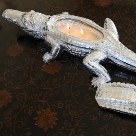 Alligator Candle
