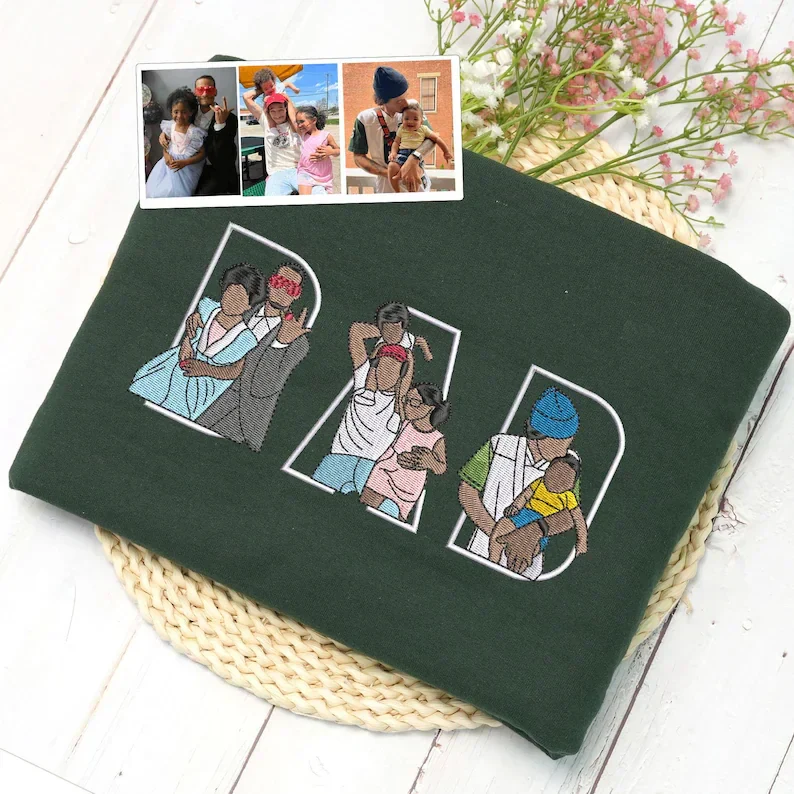 Vaderdagcadeau | EmbroiLove | Een knuffel die je kunt dragen, gemaakt van je herinneringen