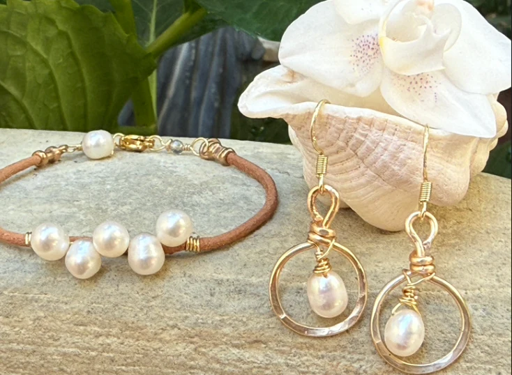 Simple Pearl Hammered Gold Hoops