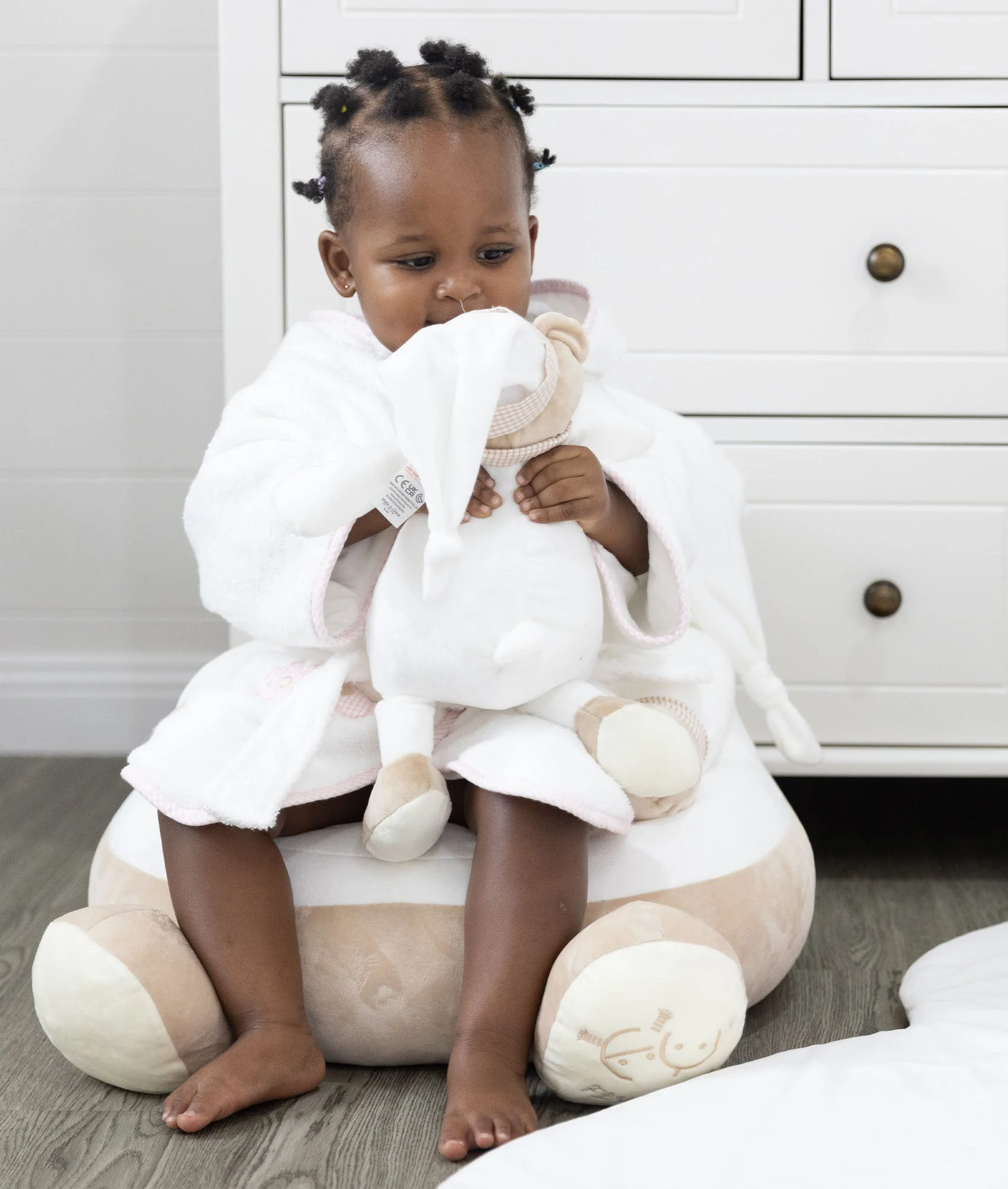 Baby & Toddler Cuddle Chair | White & Beige