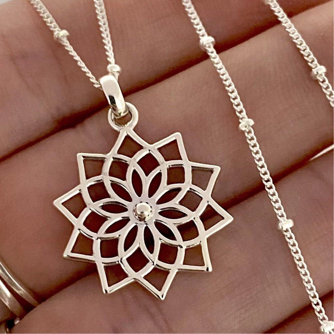 Laihas Prestige Mandala Flower Sterling Silver Boho Necklace