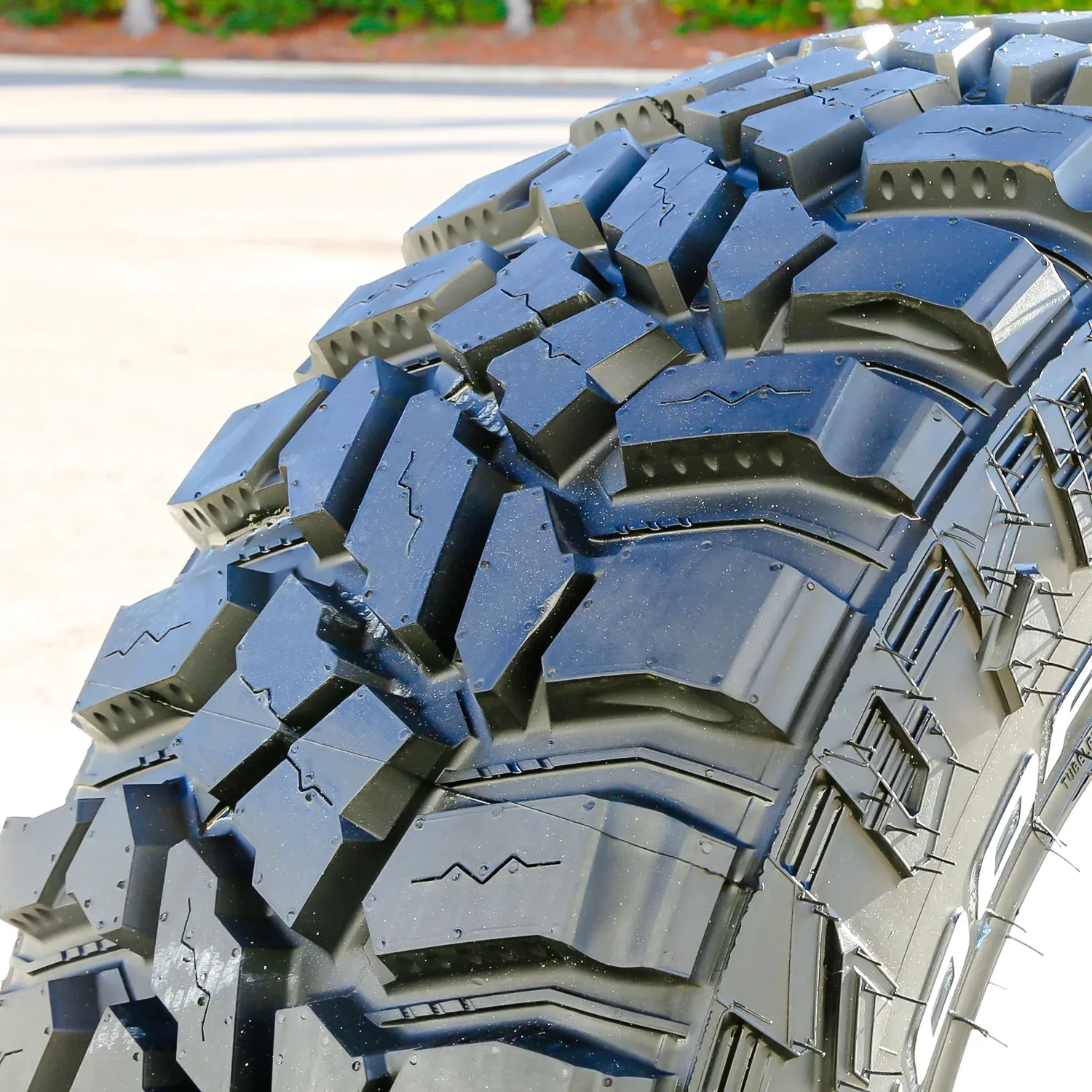 4 (NÉGY) darab Cooper Discoverer STT Pro LT 275/70R18 125/122P E 10 rétegű MT M/T terepgumi