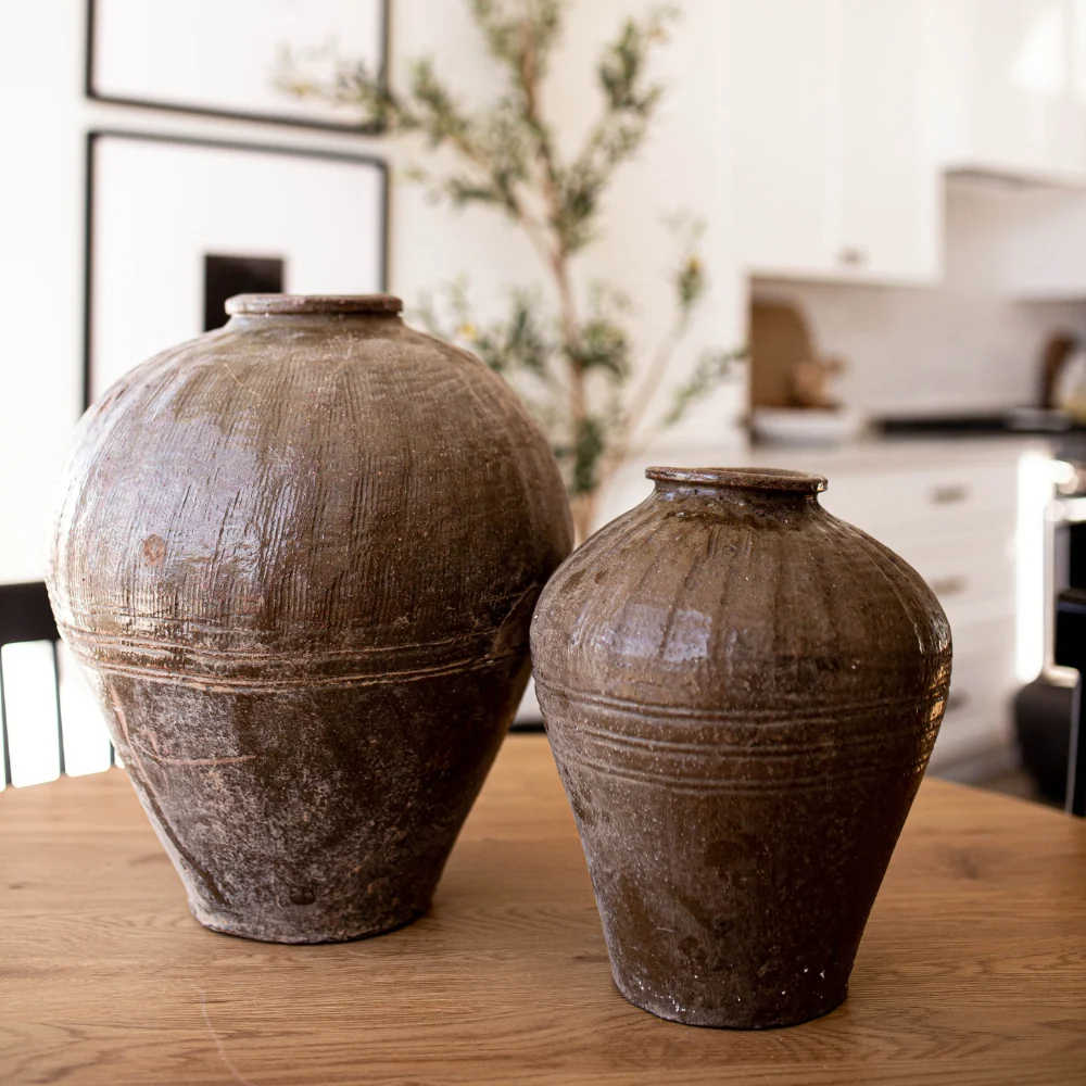 Venitia Vintage Pot