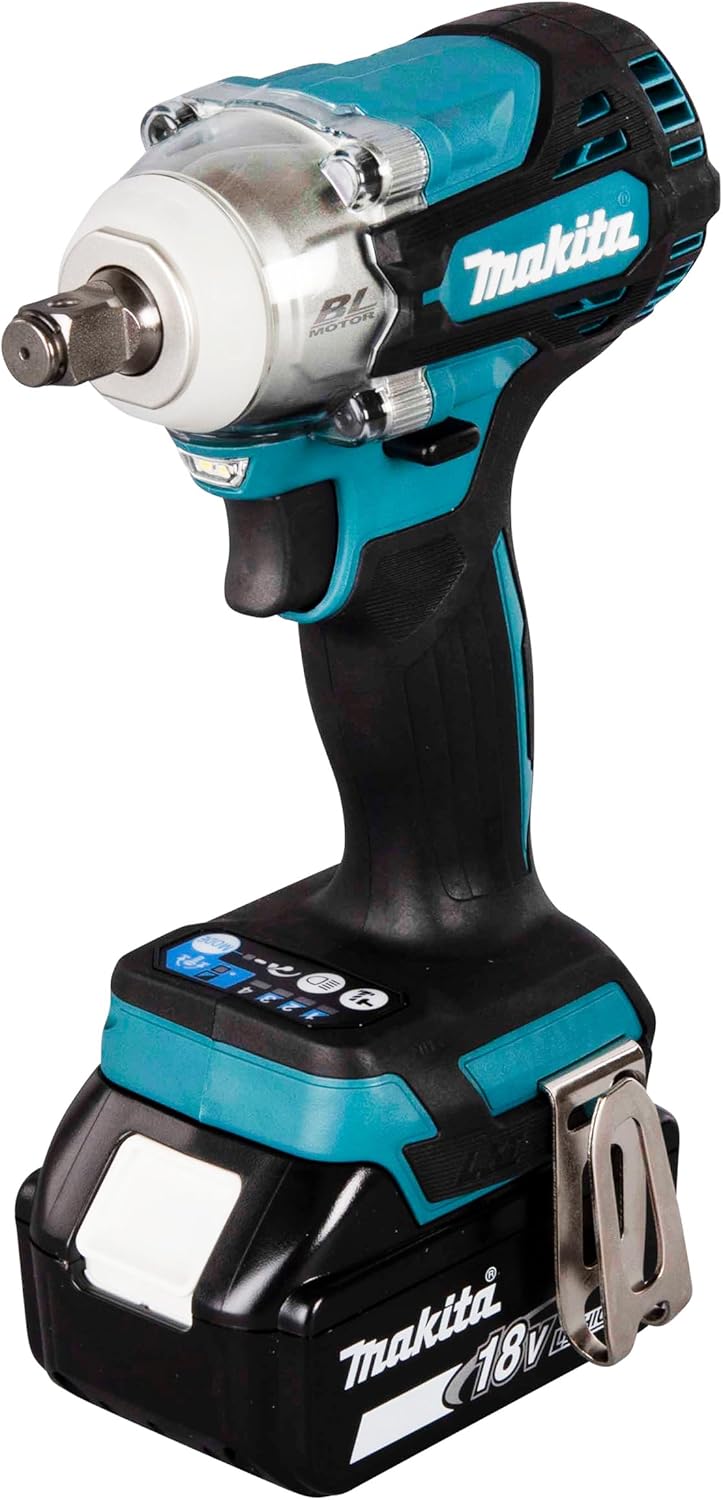 Makita DTW300RTJ Akku-Schlagschrauber 18 V / 5,0 Ah, 2 Akkus + Ladegerät im MAKPAC