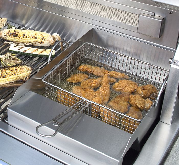 Alfresco 19 hüvelykes gázgrill rozsdamentes acél grillre szerelt gőzölőben/sütőben
