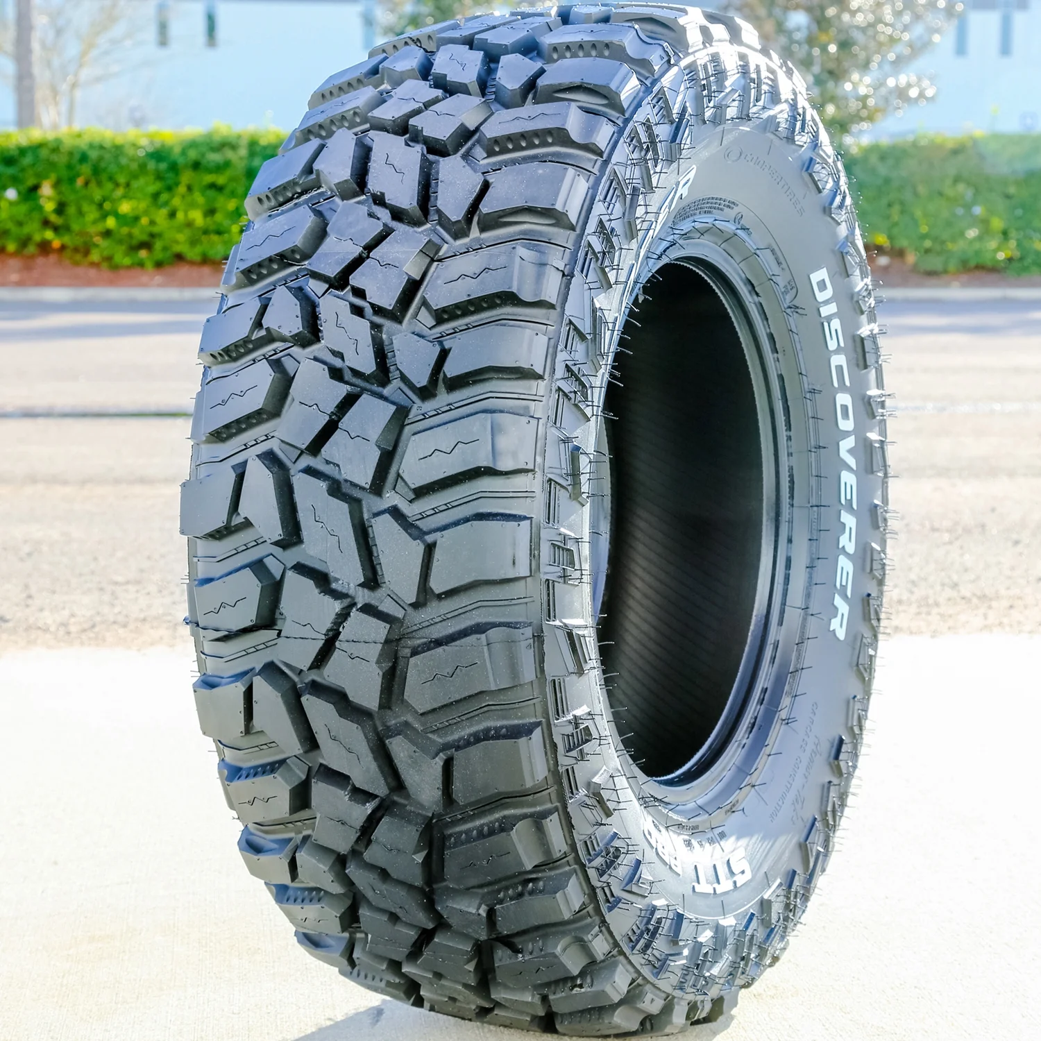Set of 4 Cooper Discoverer STT Pro 285/75R16 126/123Q E 10 Ply m/t mud Light Truck Tires