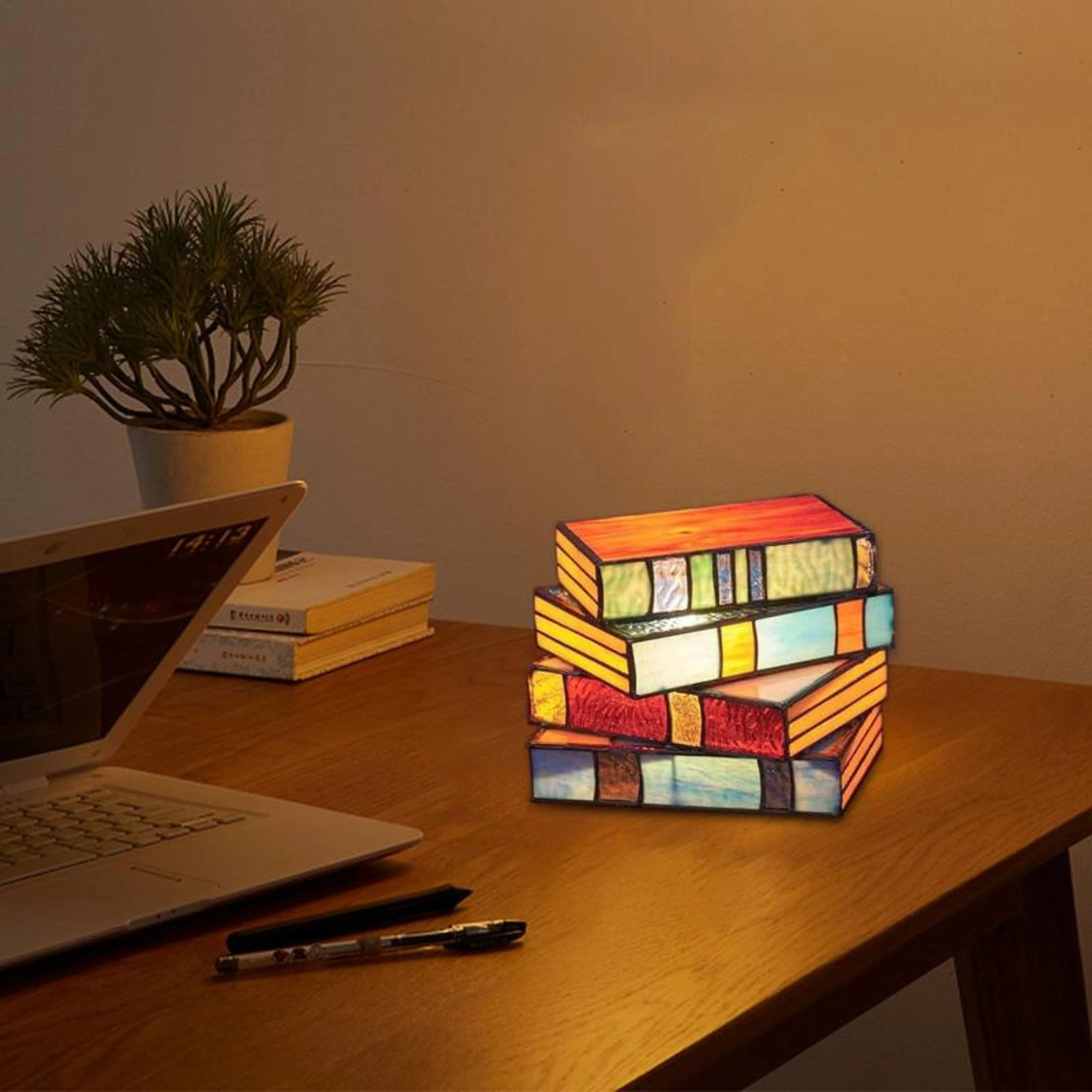 BookStack | Laat de betovering van literatuur infuseren in gezellige sfeerverlichting!