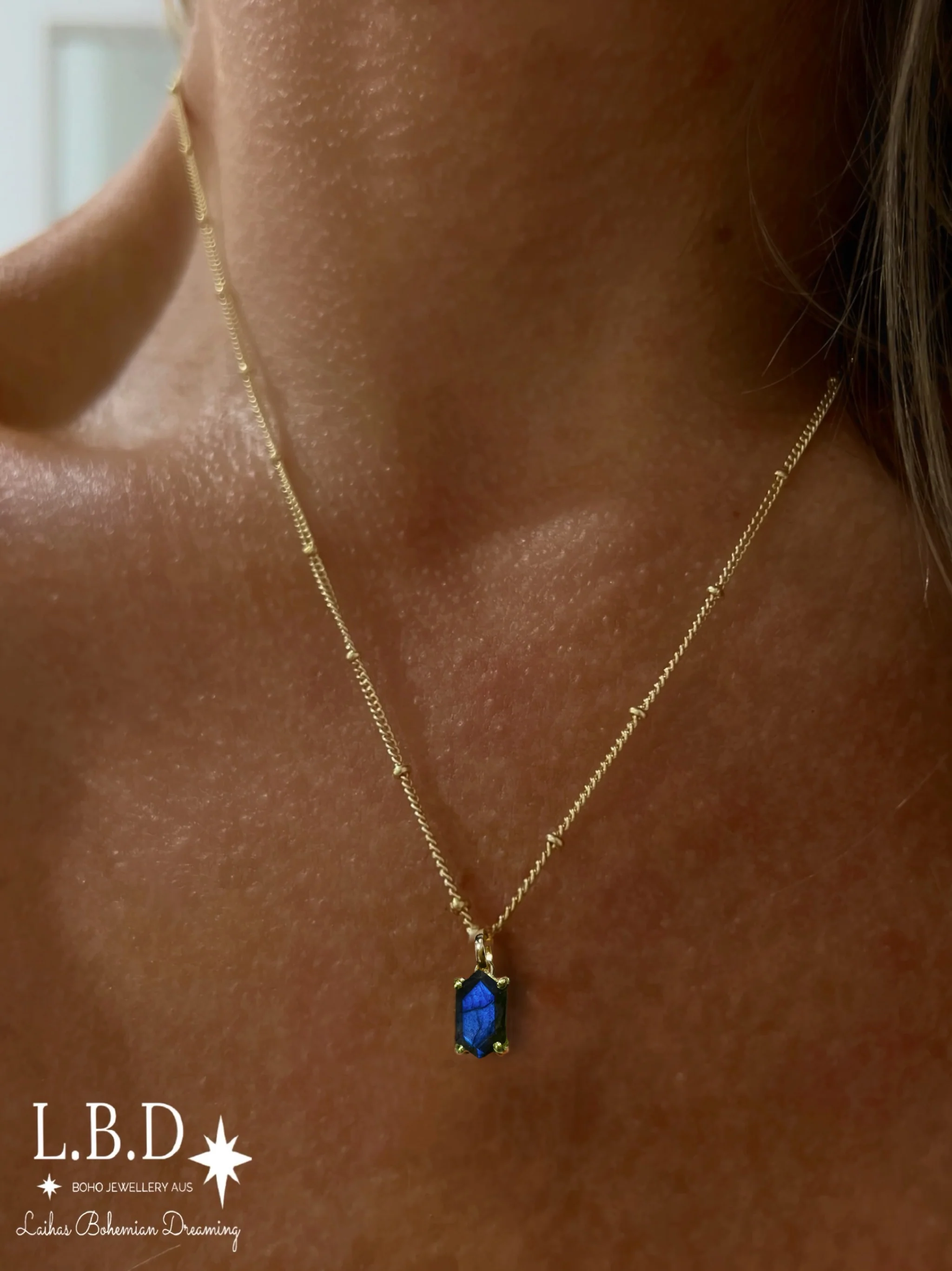 Laihas Mini Hex Crystal Gold Labradorite Necklace