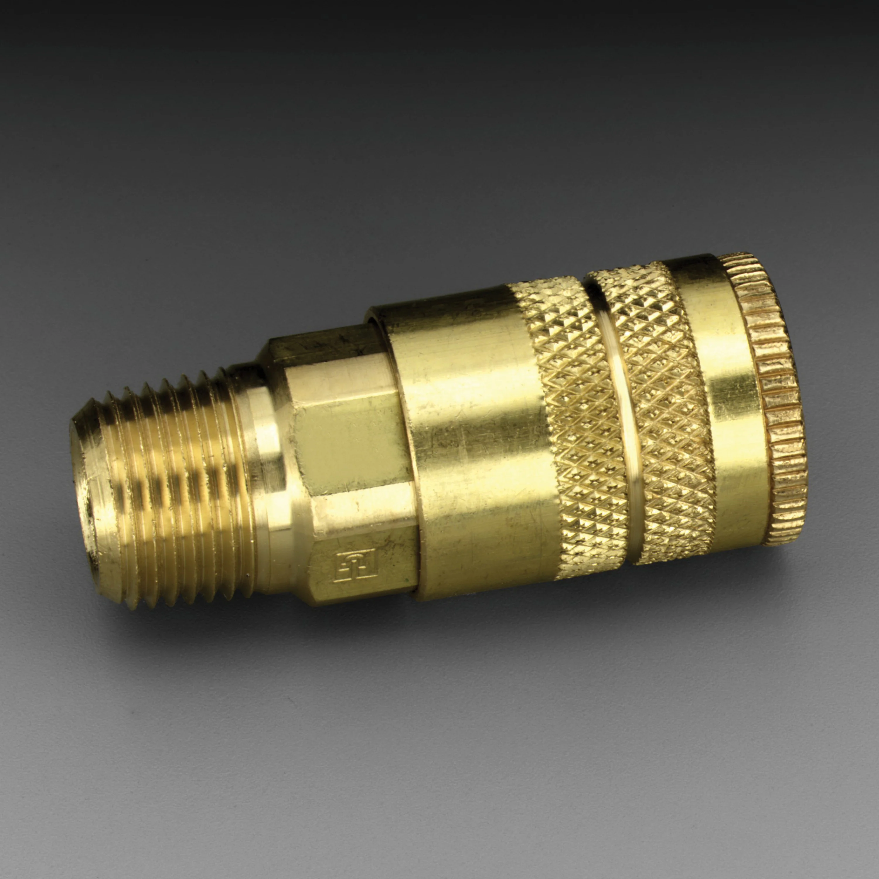 3M SOC-QK-DIS-3-8  ~  Socket W-1449-2, 1/4 in Body Size, 3/8 in MPT, Industrial Interchange
