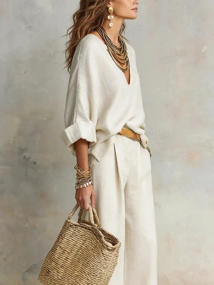 Women��s Two-Piece Pants Set Relaxed V-Neck Wide Leg Style