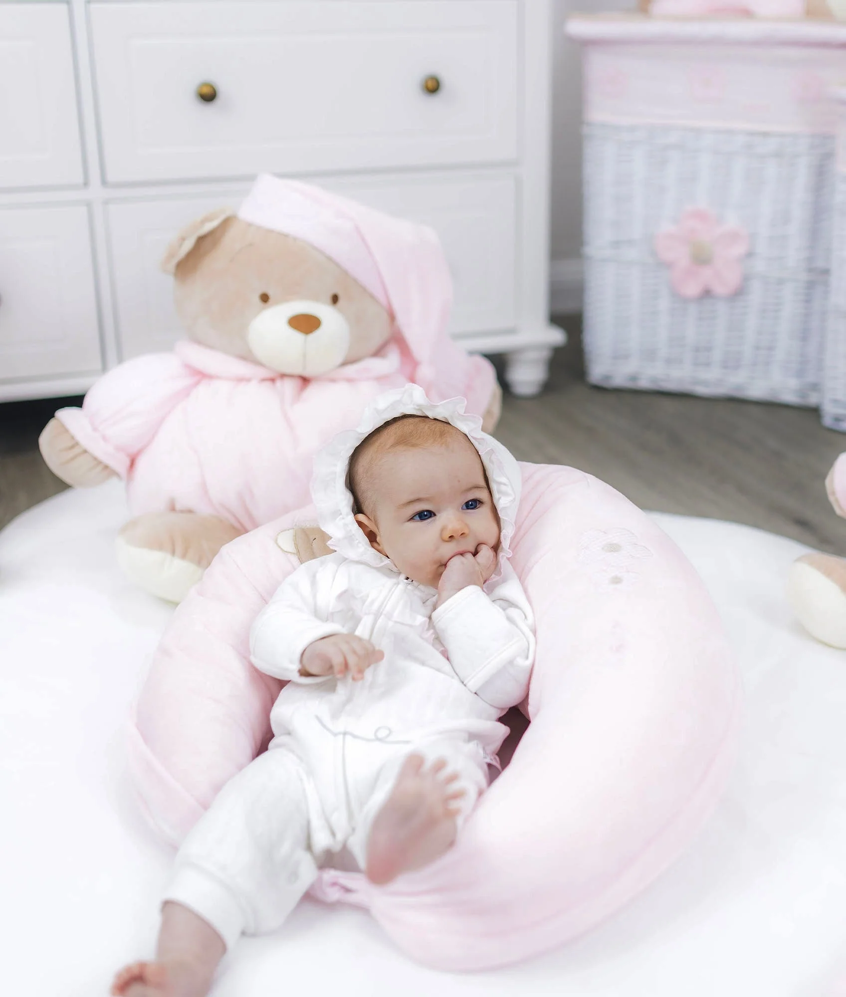 5 in 1 Nursing & Lounge Pillow | Pink