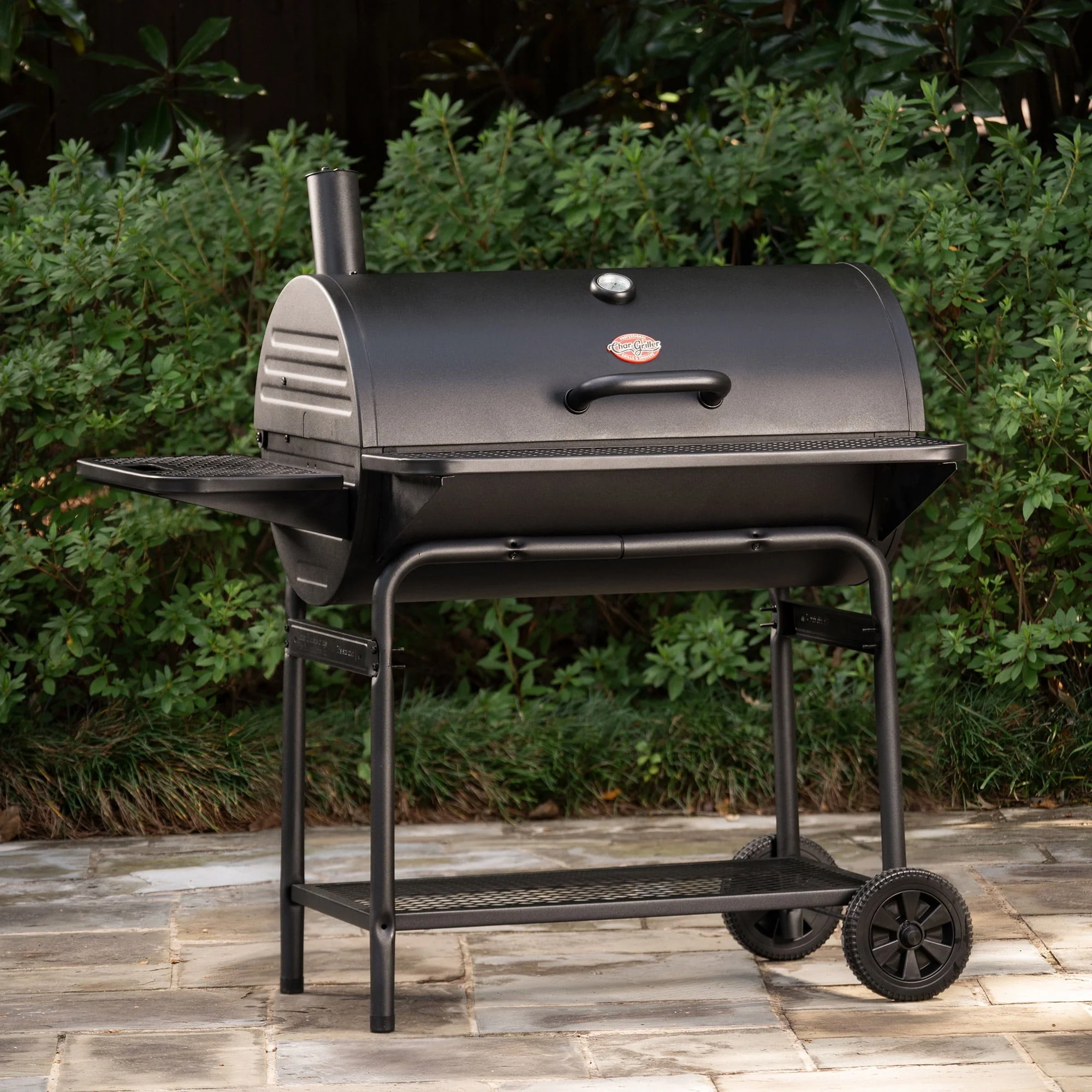 Char-Griller Pro Deluxe XL Charcoal Barrel Grill