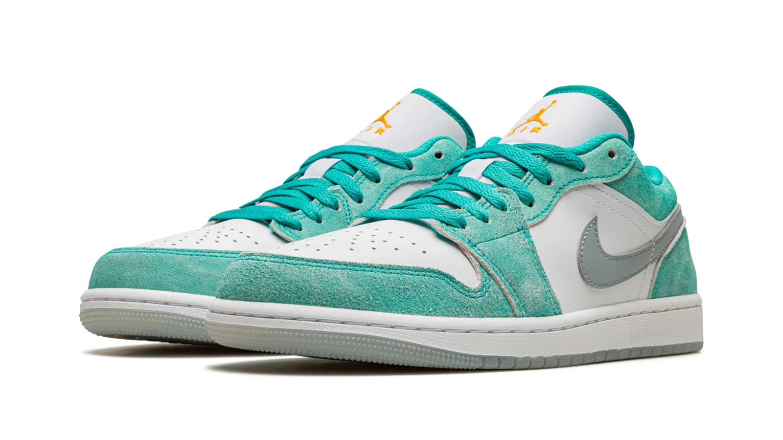Air Jordan 1 Low SE 