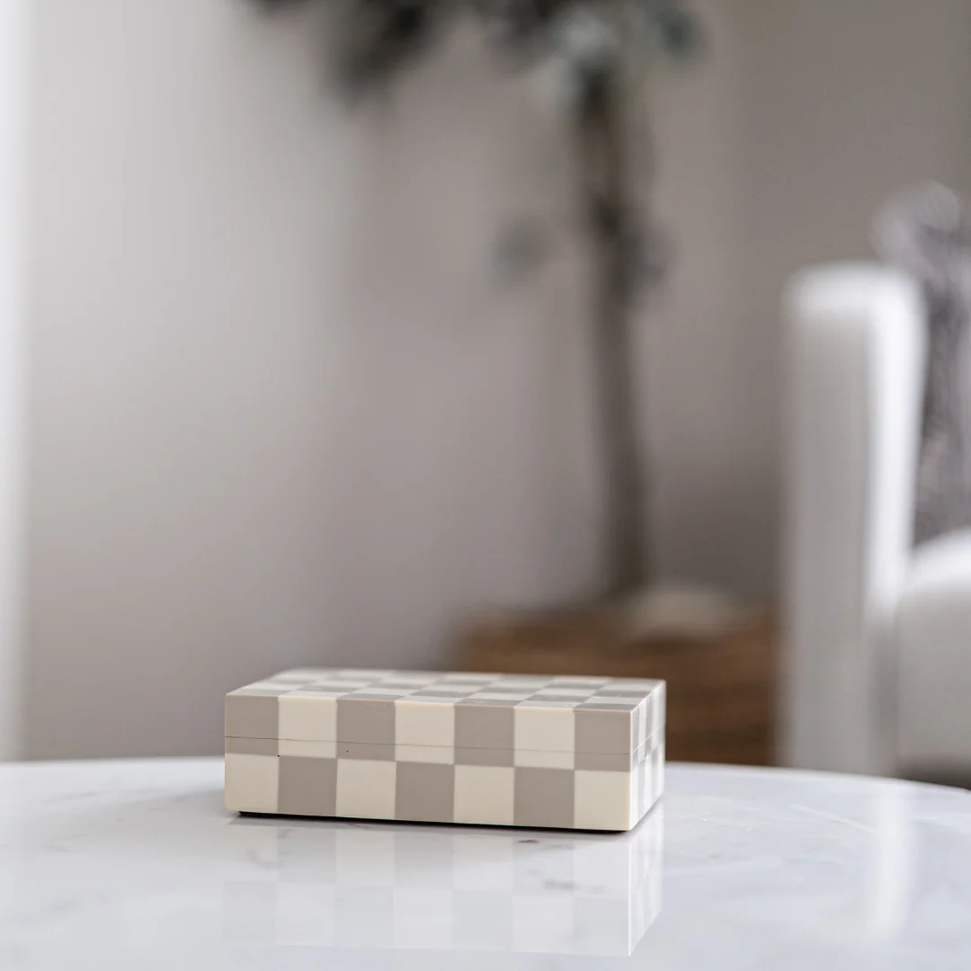 Mini Checkered Resin Box