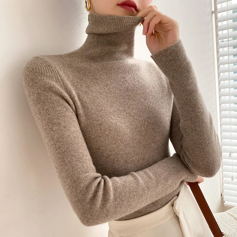 Women��s Turtleneck Sweater Lightweight Slim Fit Design