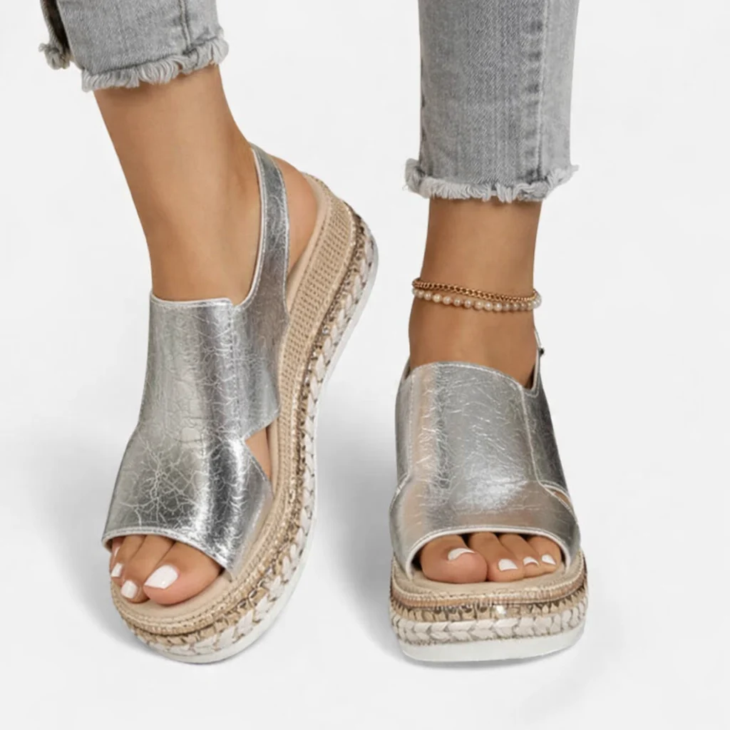 Women��s Metallic Croc-Effect Wedge Sandals with Espadrille Platform