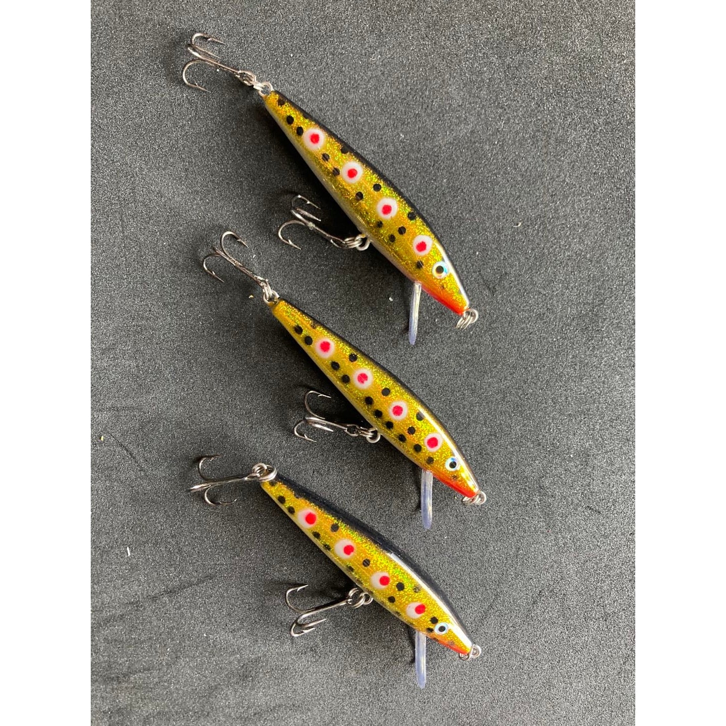 3 X Premium Quality 6.5cm 4.3g Minnow Lure Fishing Tackle
