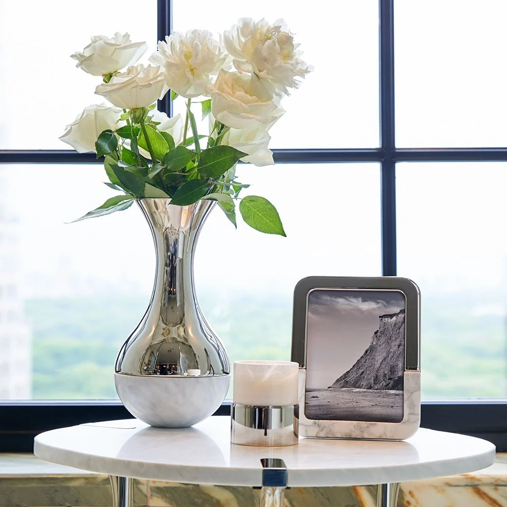 Dual Vase Marble
