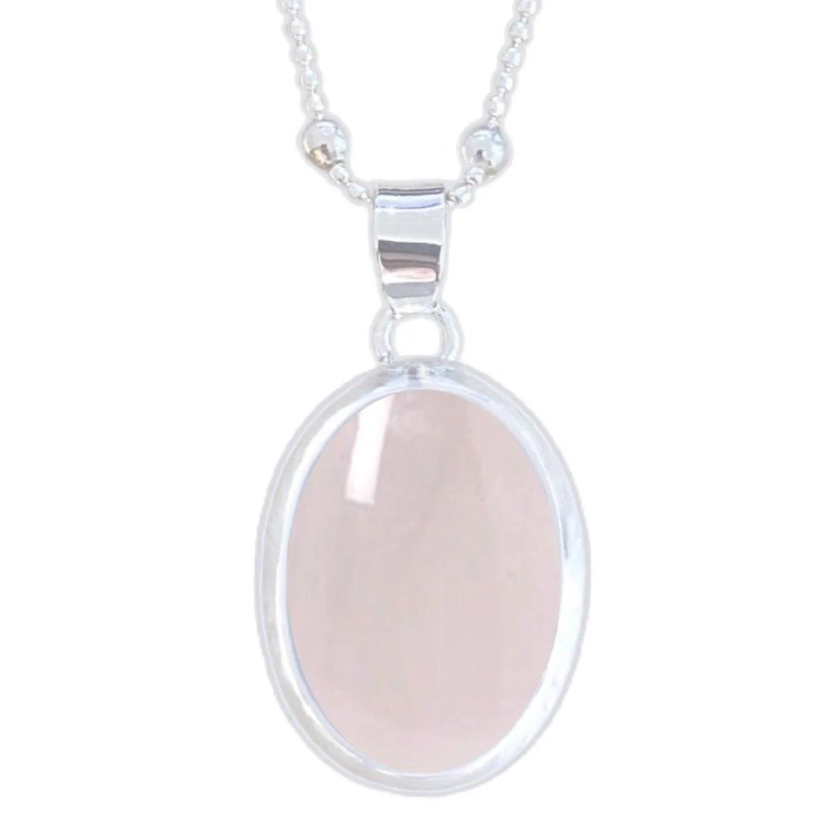 Laihas Classic Chic Oval Rose Quartz Necklace