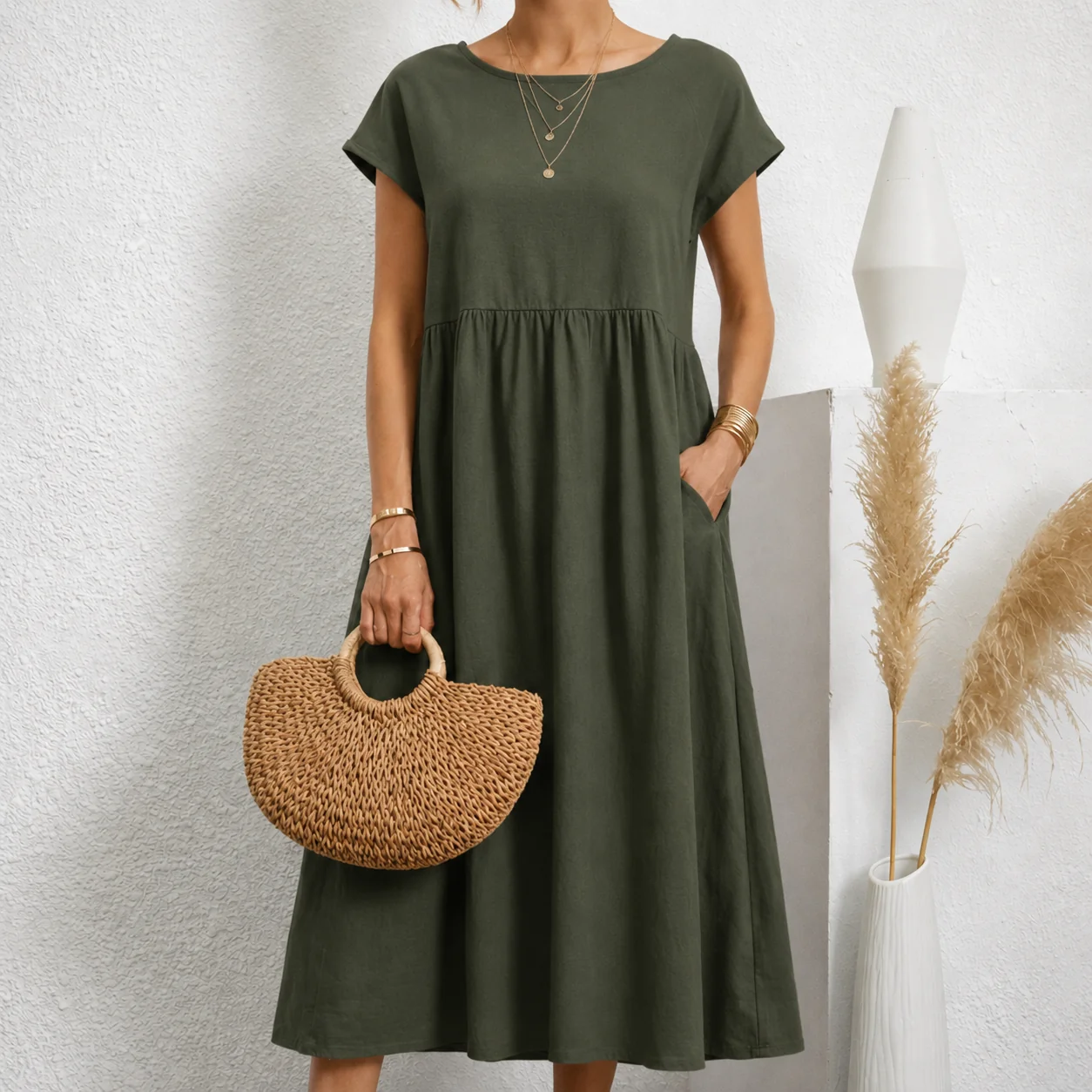 Womena??s Elegant Dress Flattering Silhouette for Day to Evening