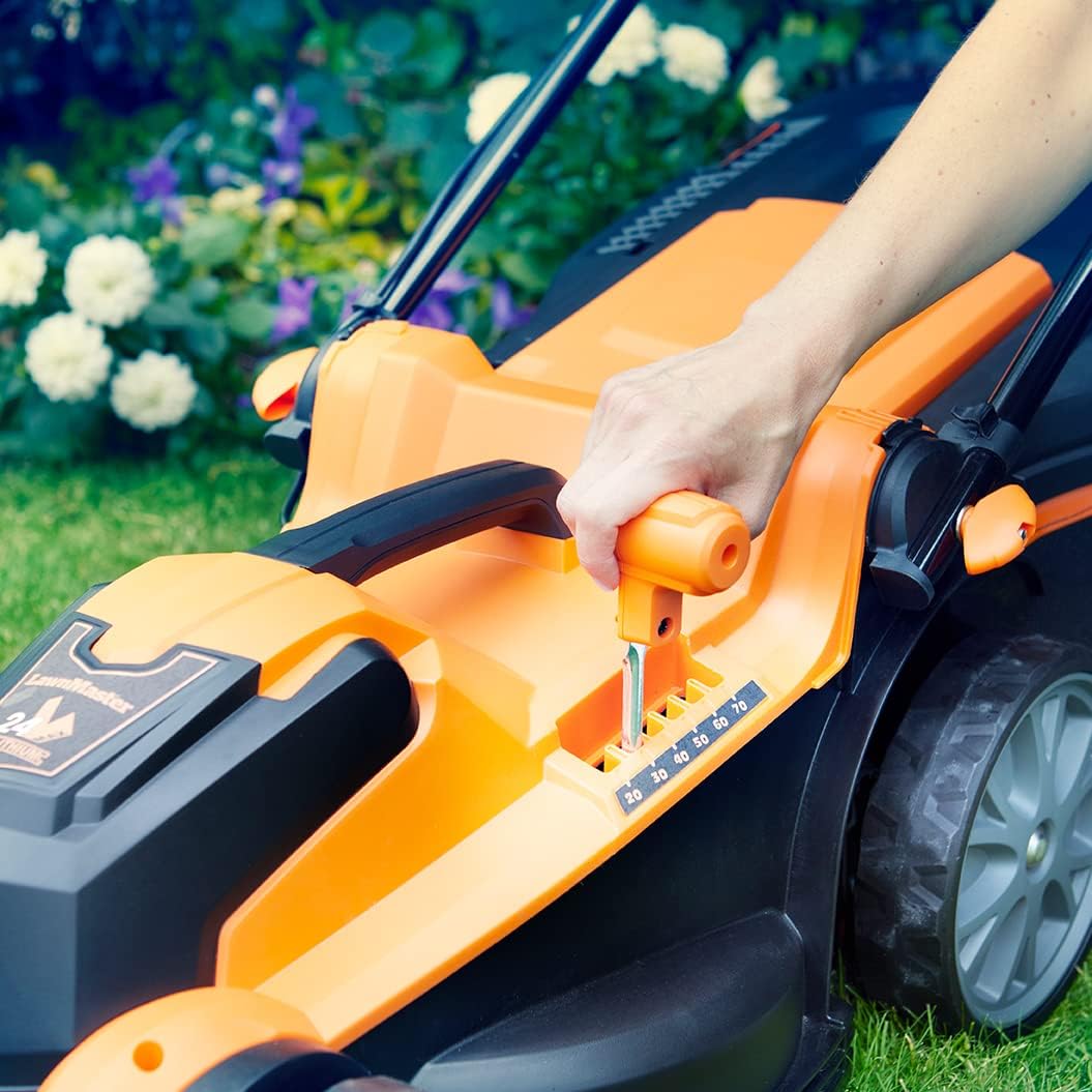 LawnMaster Tondeuse à gazon sans fil CLMF2437G 24 V 37 cm jusqu’à 300 m²