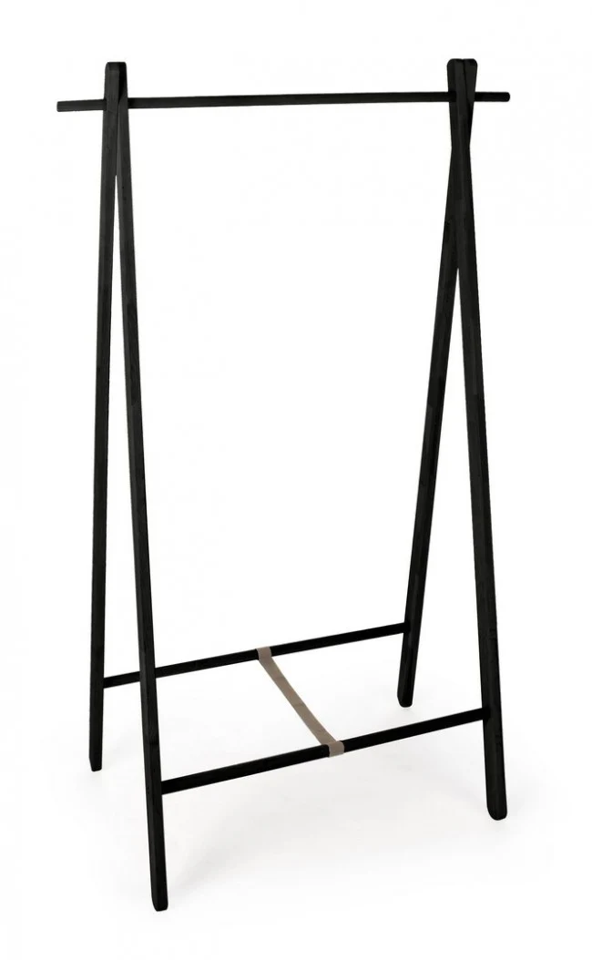Stand Appendiabiti Daiki in Legno di Betulla Nero – Design Moderno con 6 Ganci, 91x50x151 cm