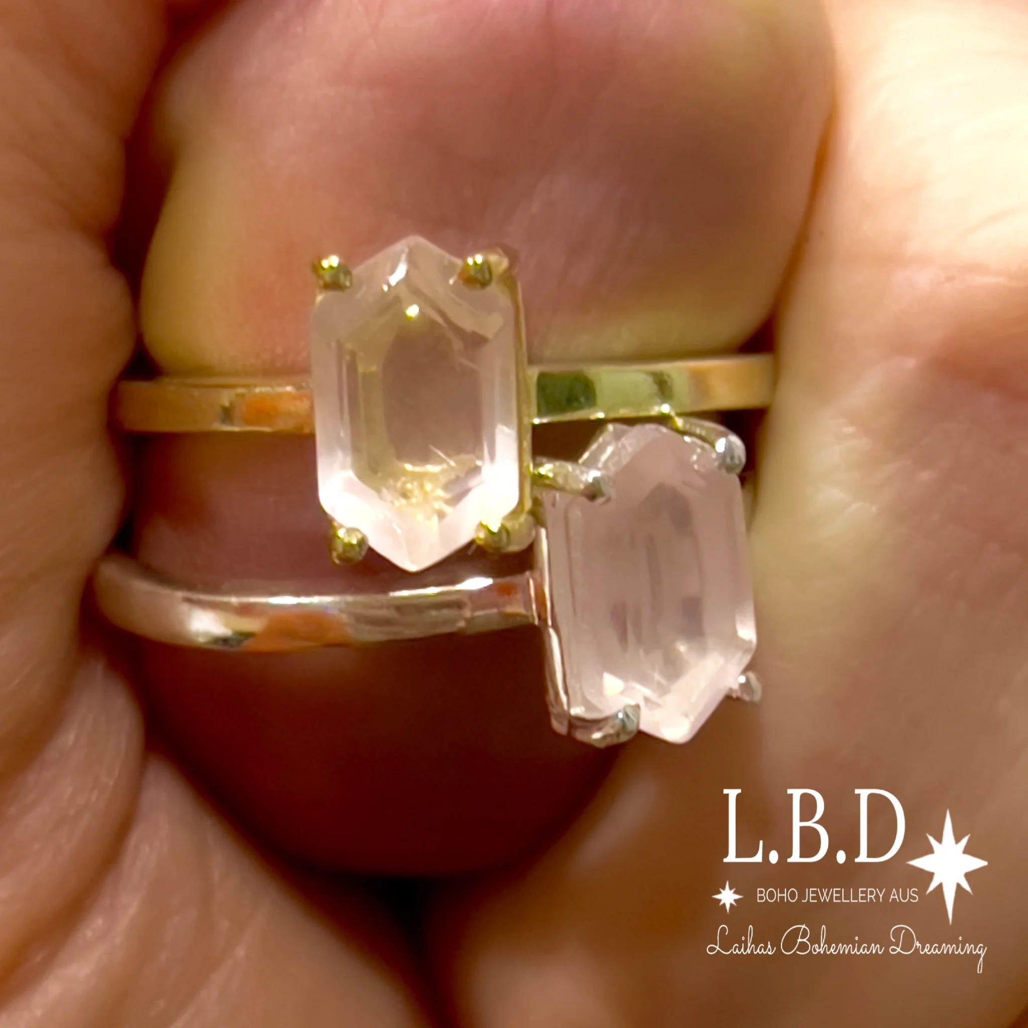 Laihas Mini Hex Crystal Rose Quartz Ring