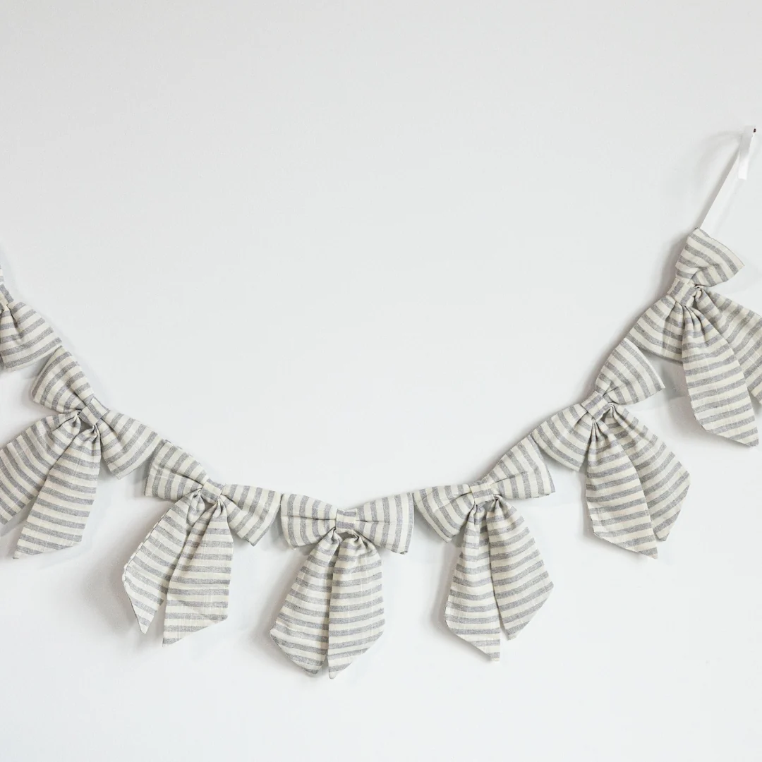 Striped Grey Blue Bow Garland