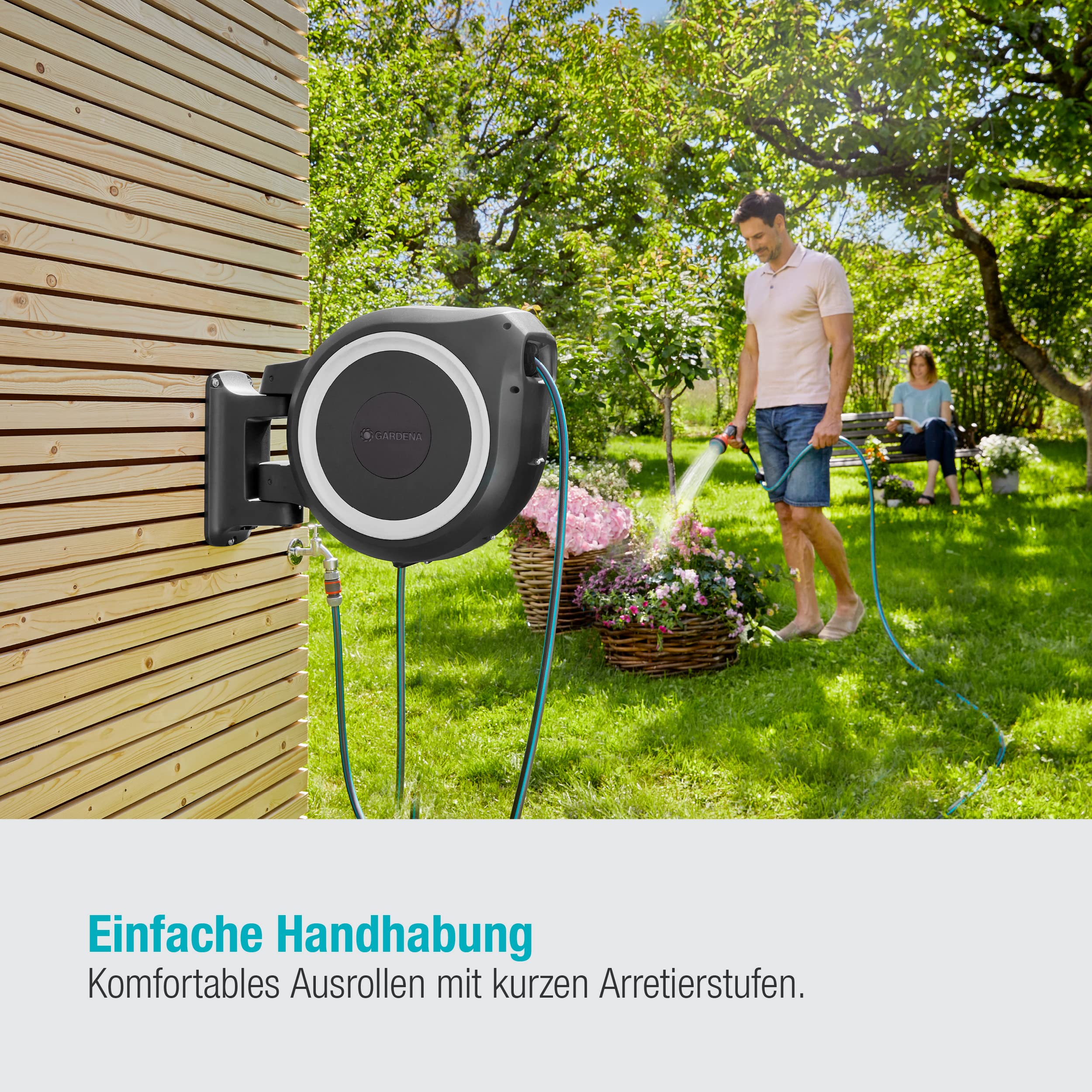 2025 Gardena Wandslangbox RollUp M/L (wit) 25 m: flexibele beregening voor middelgrote tot grote tuinen, draaibare slangbox, incl. 25 m Gardena kwaliteitslang en montagemateriaal (18622-20)