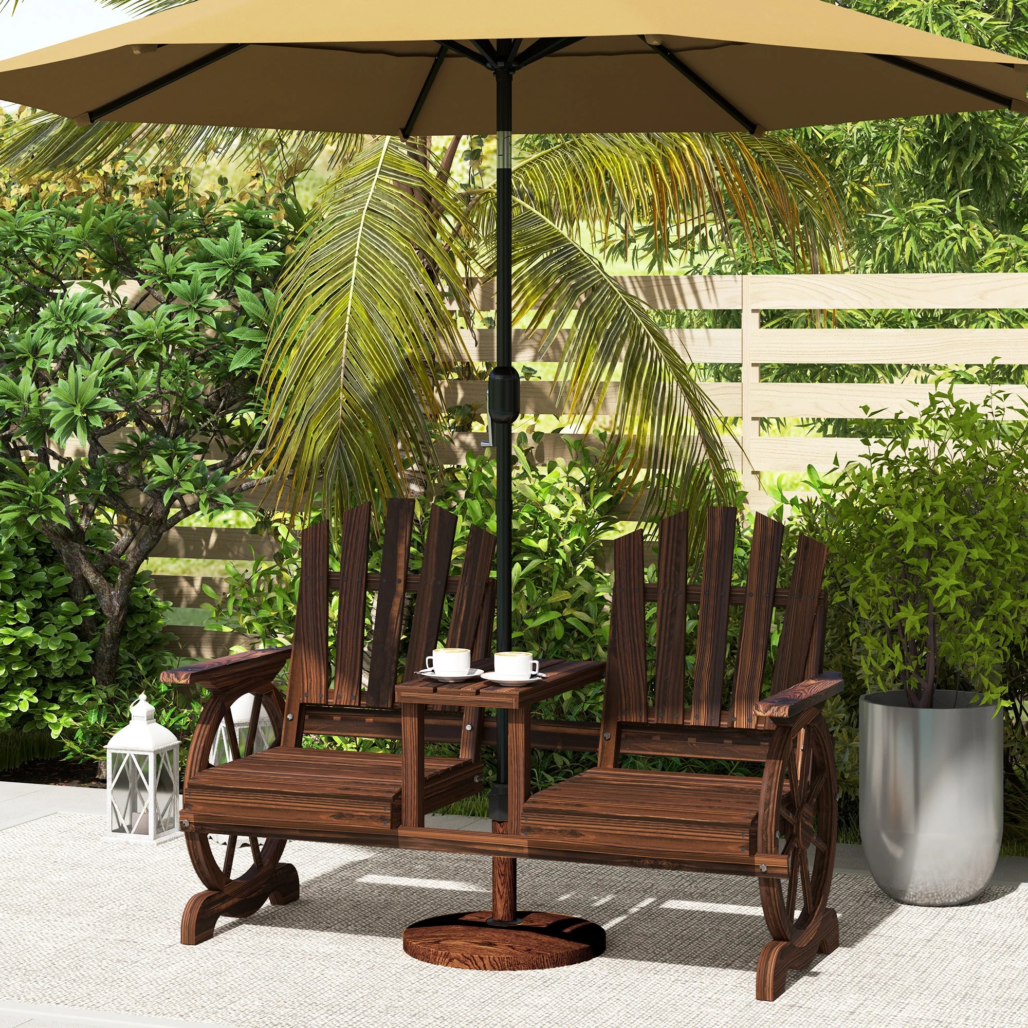 Outsunny Weerbestendige 2-Zits Houten Tuinbank met Paraplugat en Wagenwielpoten, 154 x 65 x 102 cm, Verkoolt