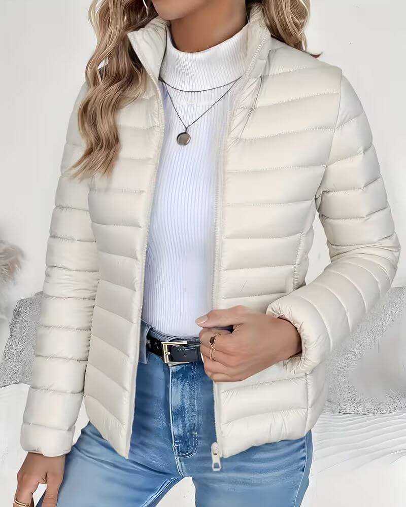 Women��s Lightweight Quilted Puffer Jacket with Stand Collar