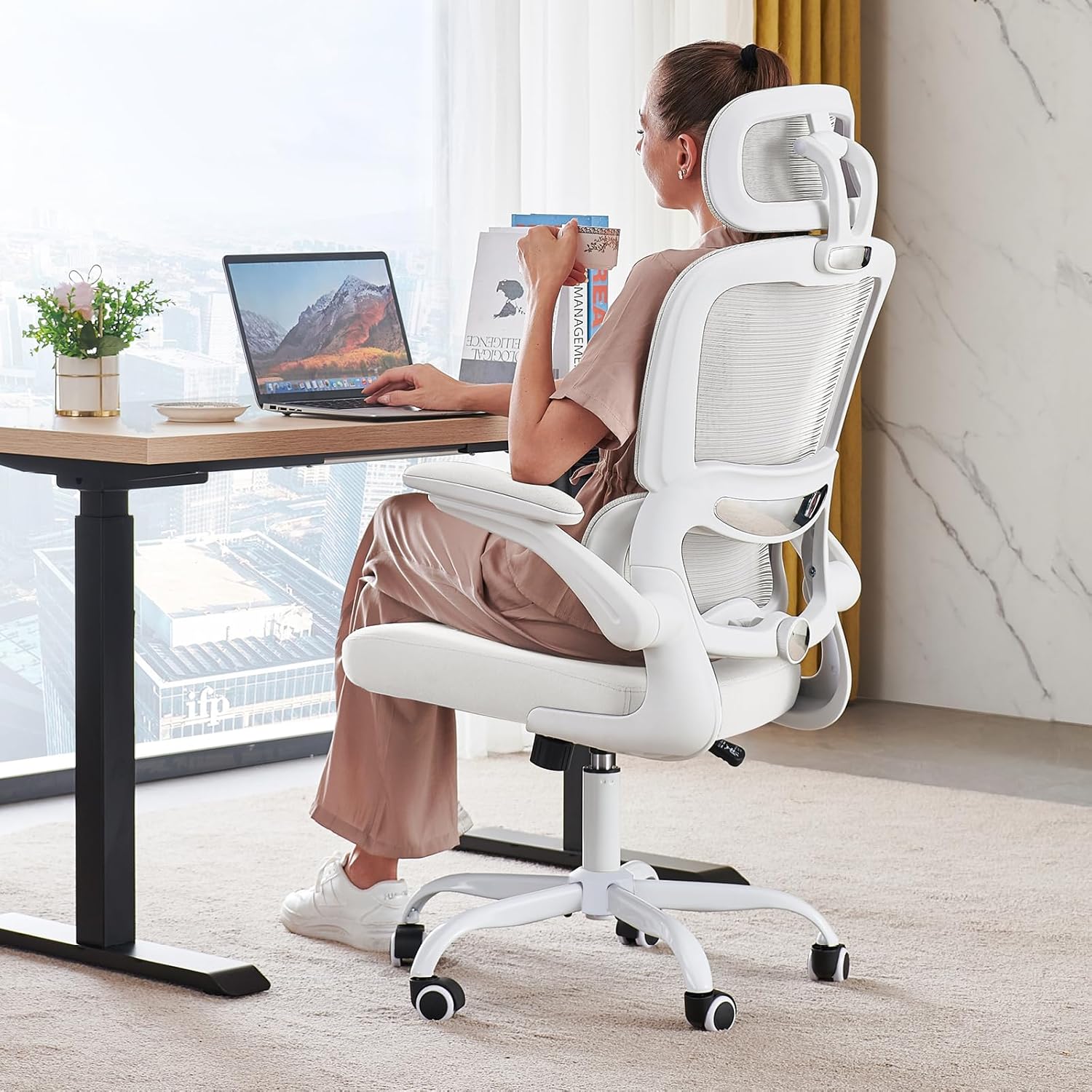 Office Chair Ergonomic Desk Chair, 330 lbs Home Mesh Desk Chair with Wheels, Comfortable Gaming Chair, High Back Office Chair