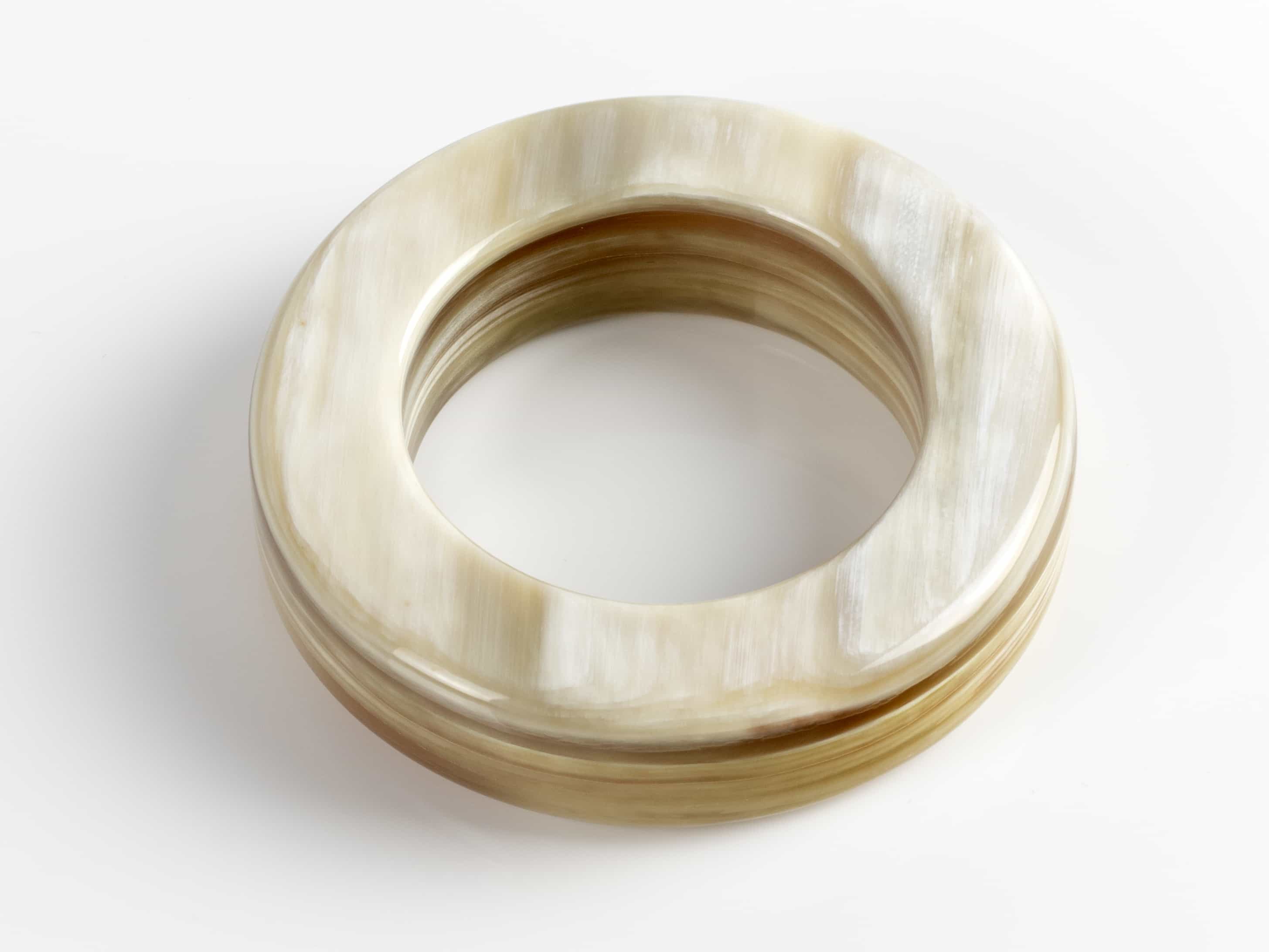 Horn Napkin Ring, Set of 2 in Ivory