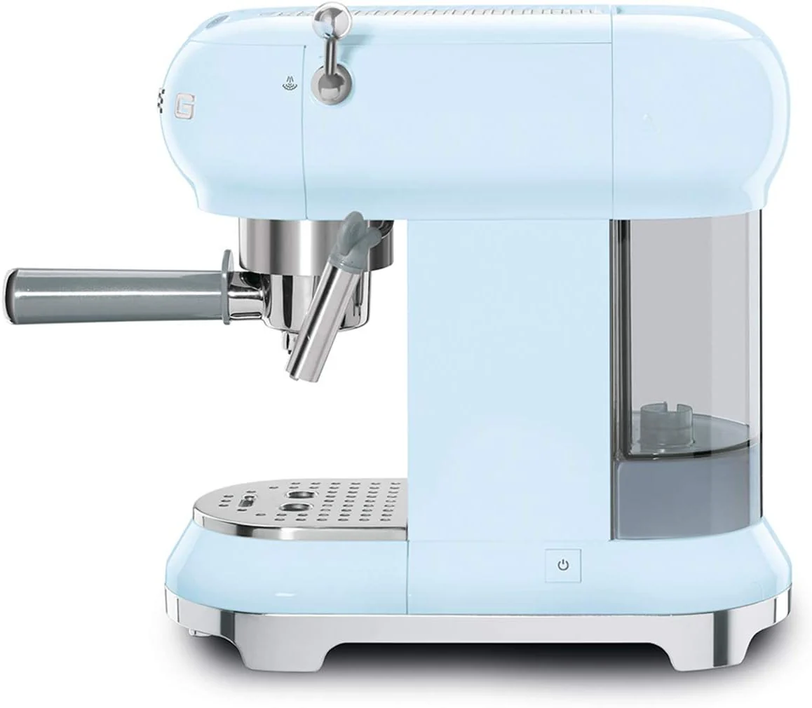 Smeg, ECF01WHEU Manual Espresso -Maschine, Cappuccino -System, Thermoblock, große Tassengehäuse und Doppelkaffeefunktion, 1 l Wassertank, kompakte Abmessungen, 1350W, Weiß