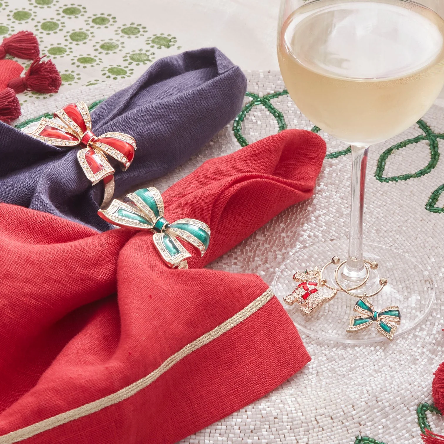 Enamel Bow Red Napkin Rings, Set of 4