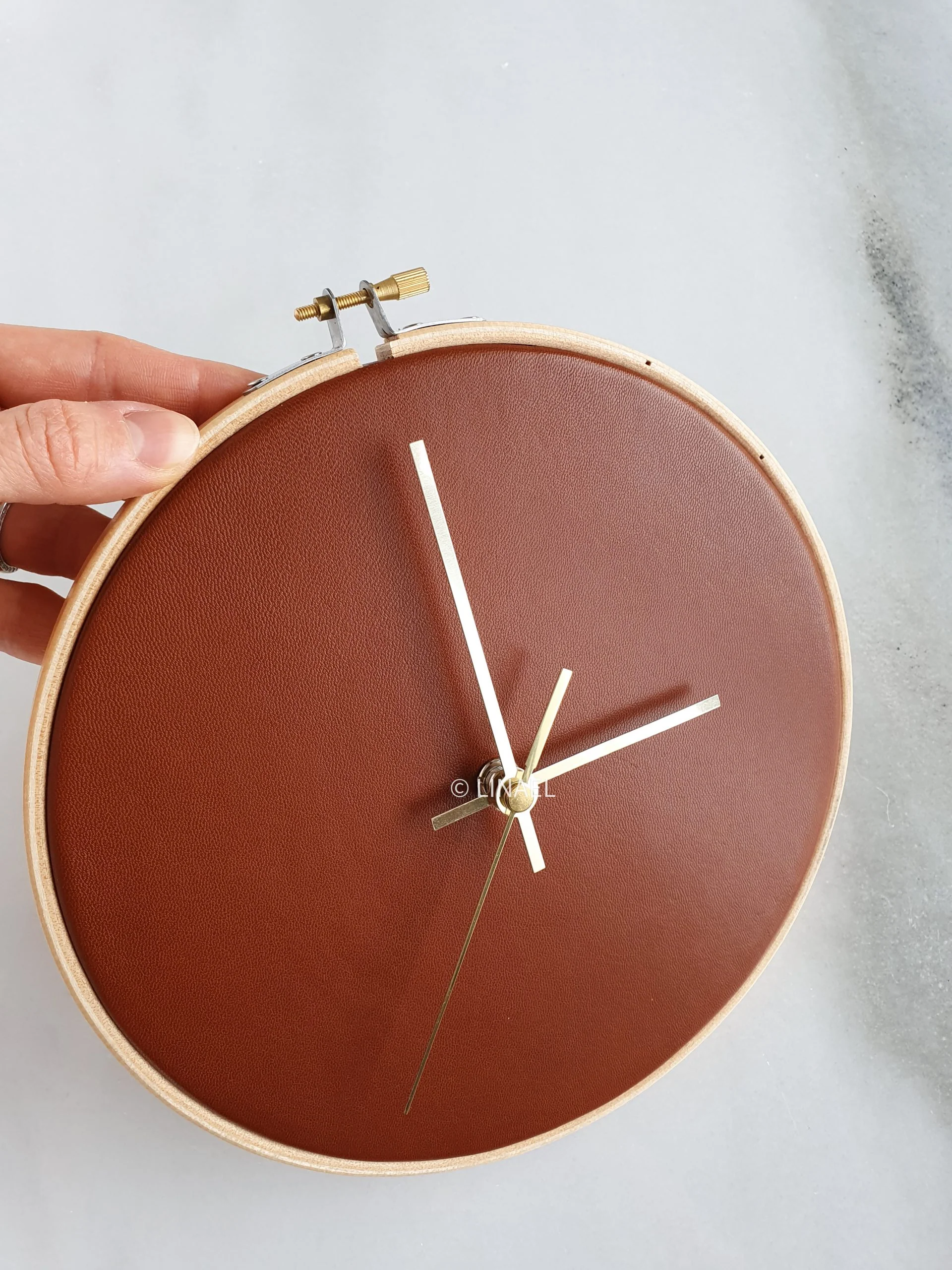 Linael Leather Wall Clock, Cognac