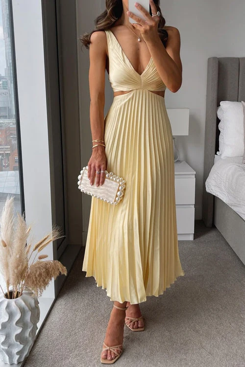 Womena??s Pleated Maxi Dress Elegant V-Neck Sleeveless Style