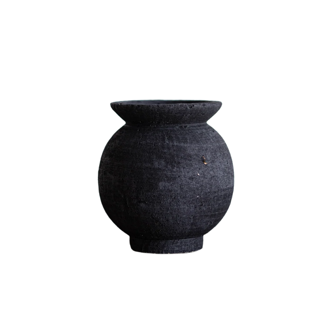Black Round Vase