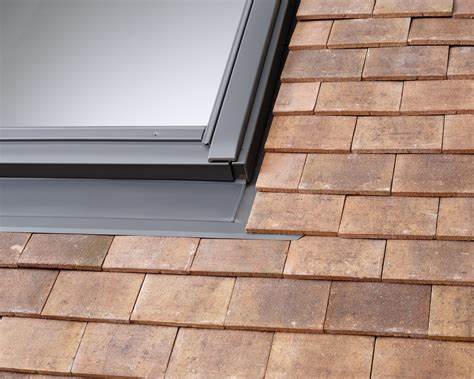 Velux EDP 14mm Plain Tile Flashing – 780 x 980mm Comes with BDX 2000