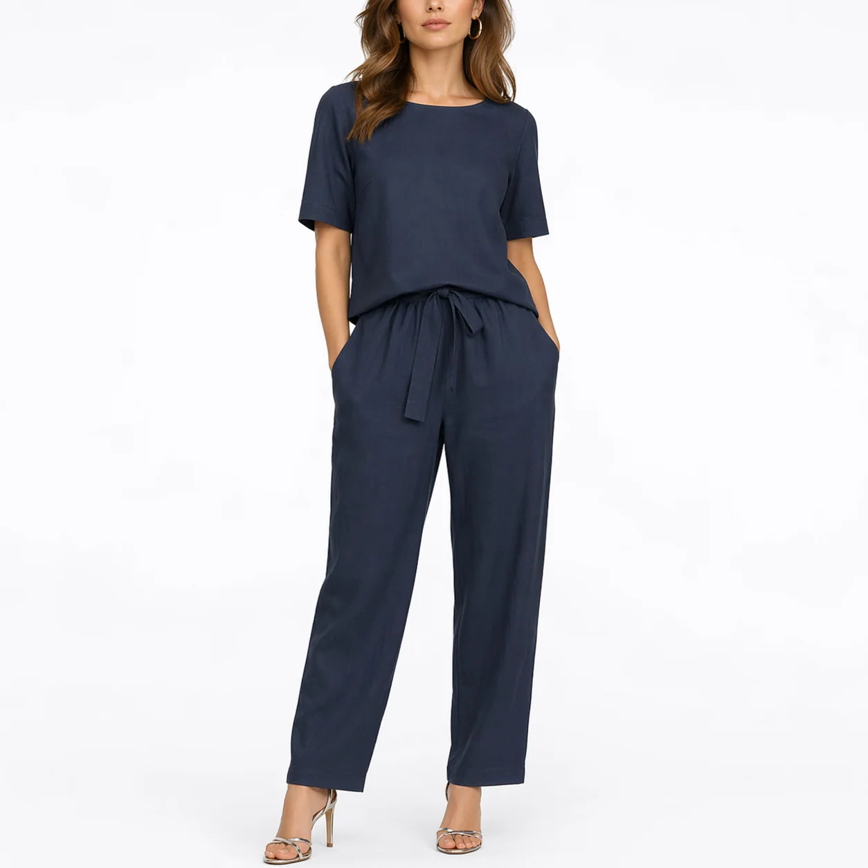 Women��s Two-Piece Set Short-Sleeve Top and Trousers Coordinated Style