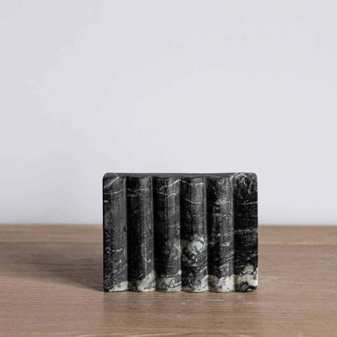 Carved Marble Scallop Soap Dish