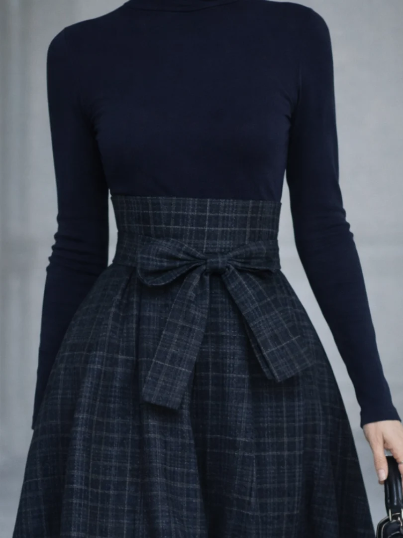 Women��s Knit Top and Plaid Maxi Skirt Set with Belted Waist